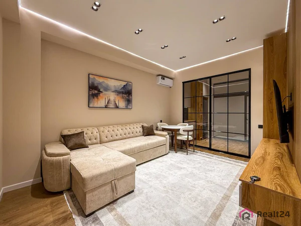 3 xonali kvartira − 82 m², 4/9 qavat