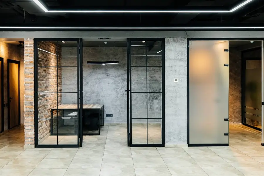 Ijaraga ofis − 100 m²