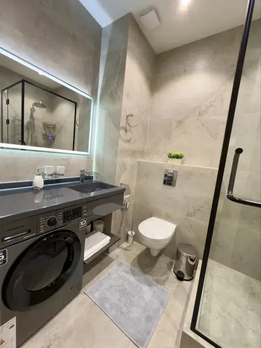 Продается 2-комнатная квартира − 83 м²