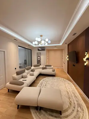 3 xonali kvartira − 90 m², 7/10 qavat