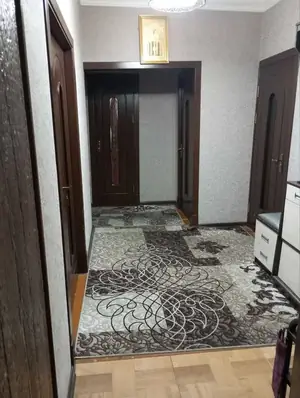 Ijaraga 4 xonali kvartira − 90 m²
