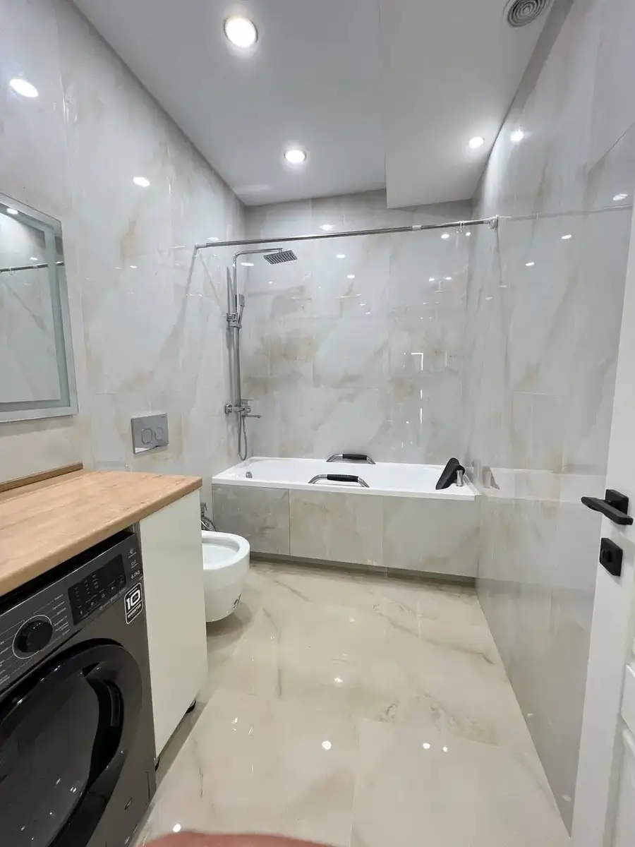 Продается 3-комнатная квартира − 73 м²