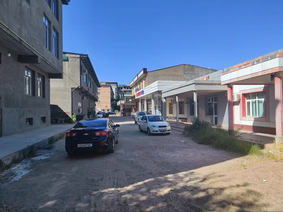 Ijaraga ishlab chiqarish − 350 m²