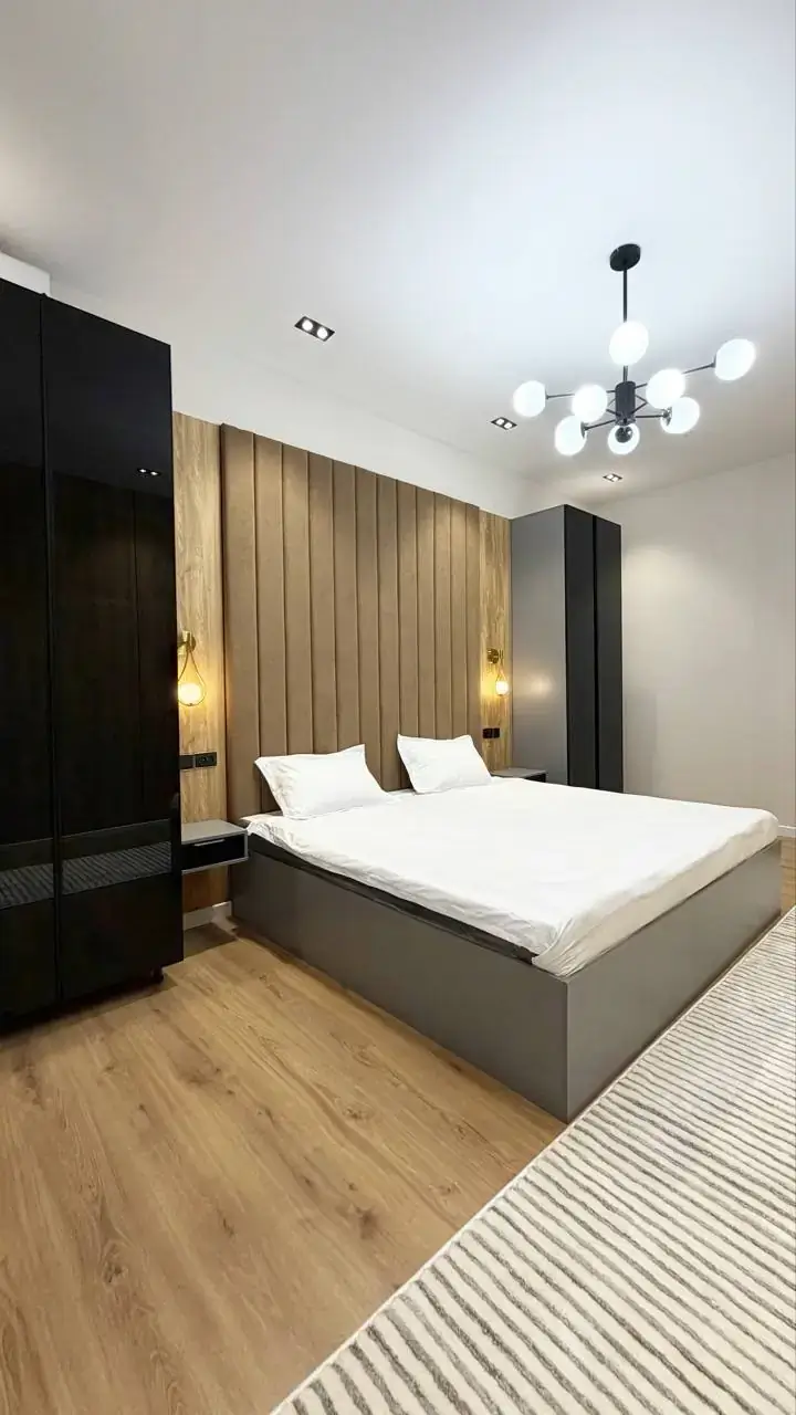 2 xonali kvartira sotiladi − 54 m²