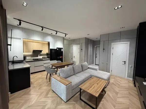3 xonali kvartira − 85 m², 5/7 qavat