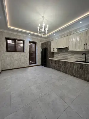 Ijaraga 4 qavatli uy − 650 m²