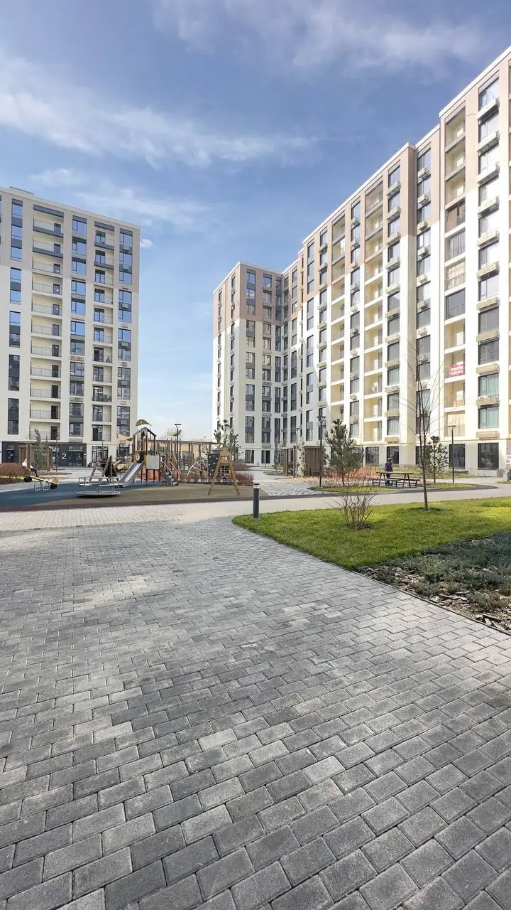 2-комнатная квартира − 47 м², 12/12 этаж