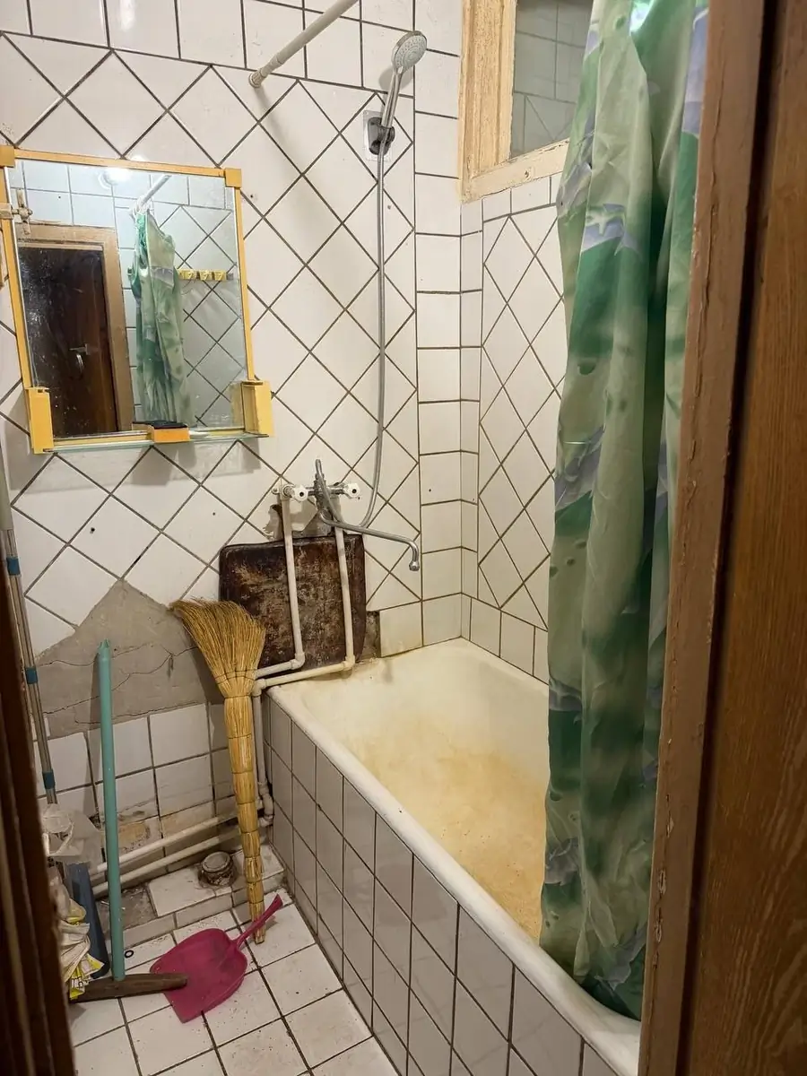 3 xonali kvartira sotiladi − 67 m²