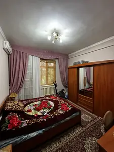 Продается 1-этажный дом − 200 м²