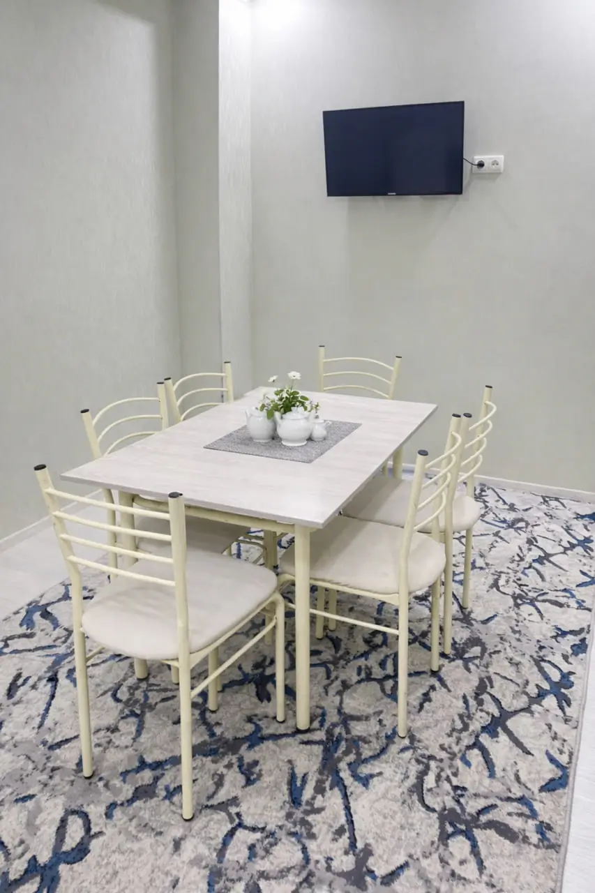 Посуточно 2-комнатная квартира − 55 м²