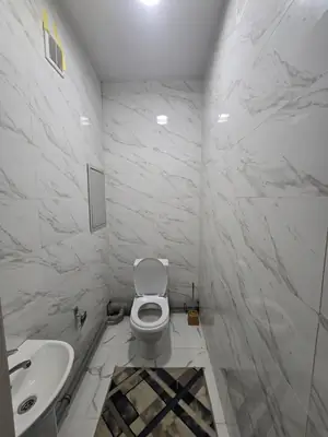 2 xonali kvartira sotiladi − 62 m²