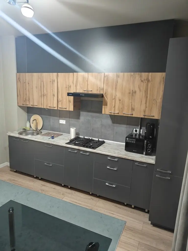 Сдается 2-комнатная квартира − 50 м²