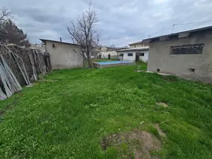 1 qavatli uy − 32 m², 6 sot.
