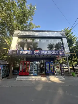 Продается торговое помещение − 180 м²