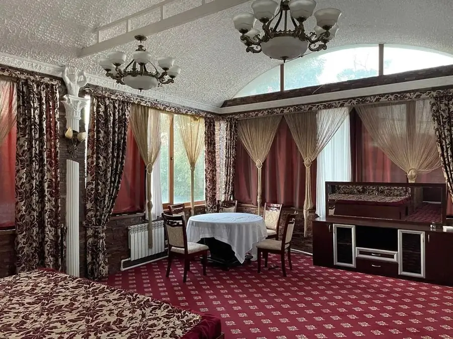 Ijaraga 1 xonali kvartira − 70 m²