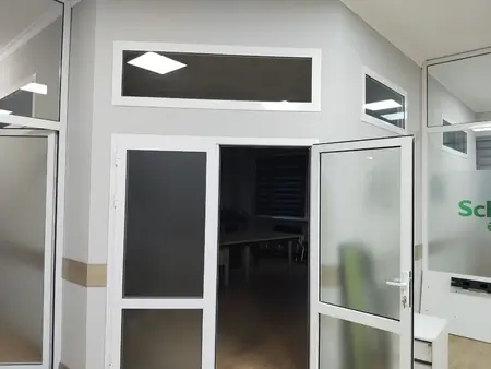 Ofis − 176 m², 2/2 qavat