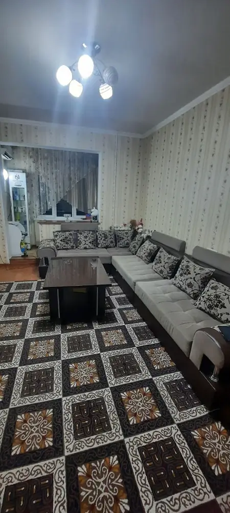 2-комнатная квартира − 50 м², 3/4 этаж