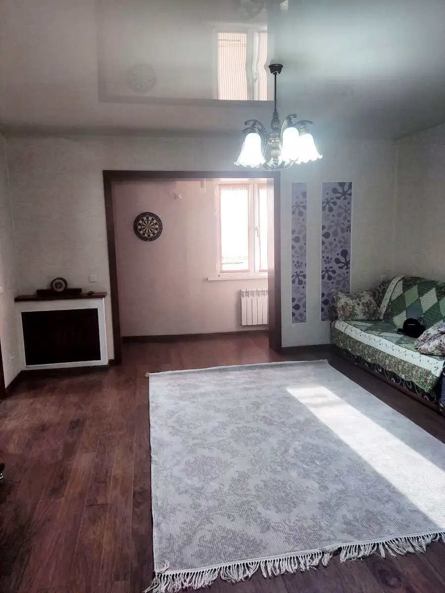Сдается 3-комнатная квартира − 78 м²