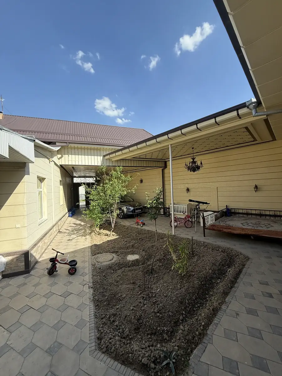 1 qavatli uy sotiladi − 200 m²