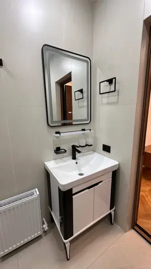 2 xonali kvartira sotiladi − 54.3 m²