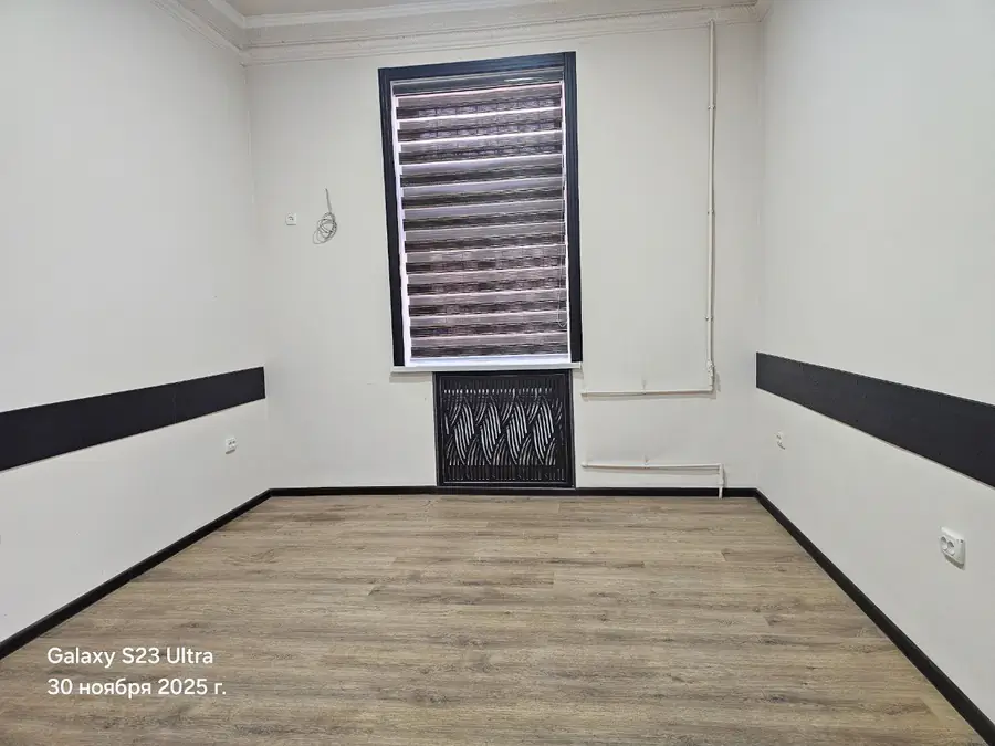 Ofis sotiladi − 82 m²