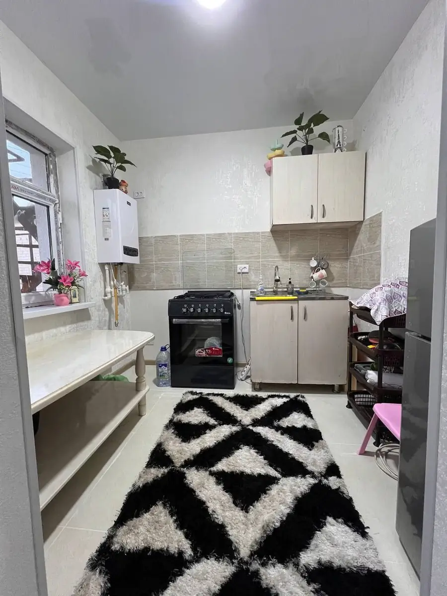 2 qavatli uy sotiladi − 73 m²