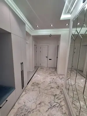 4 xonali kvartira − 90 m², 9/9 qavat