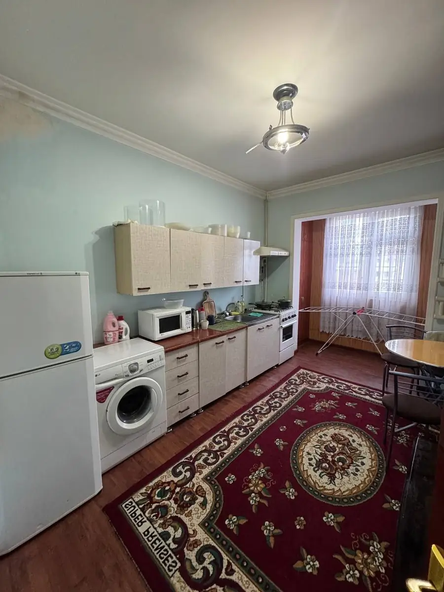 Ijaraga 2 xonali kvartira − 65 m²