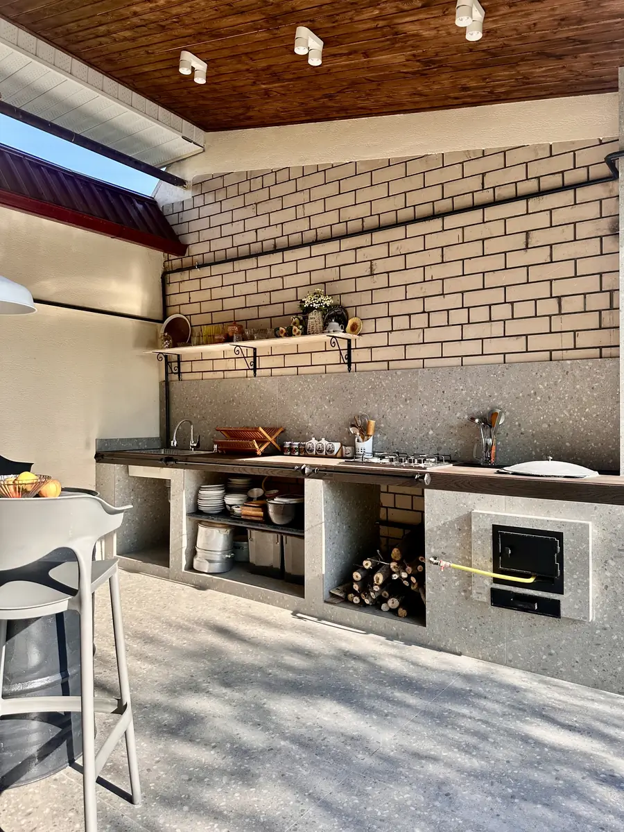 Sutkabay 1 qavatli uy − 250 m²