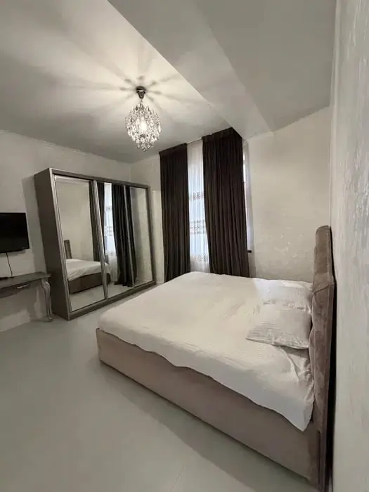 Ijaraga 2 xonali kvartira − 60 m²
