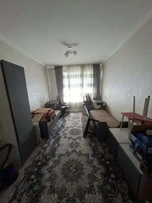 Сдается 4-комнатная квартира − 68 м²