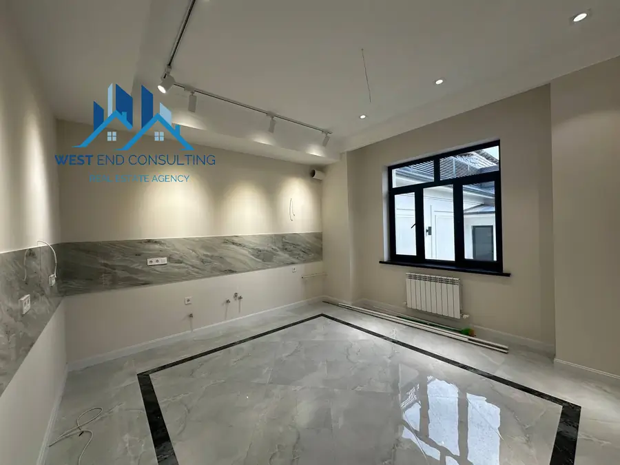 2 qavatli uy sotiladi − 380 m²