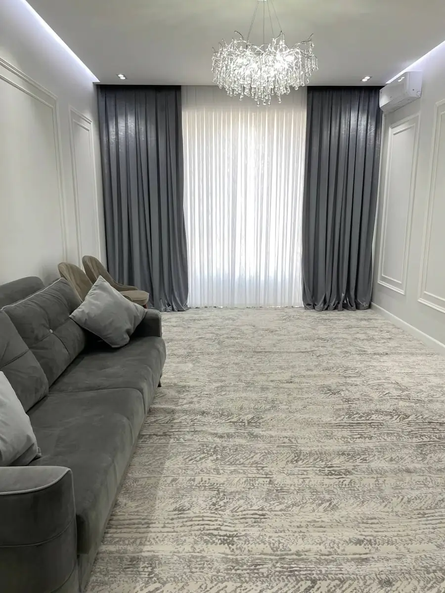 2 xonali kvartira sotiladi − 72 m²