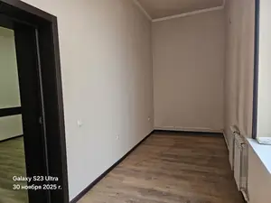 Ofis sotiladi − 82 m²