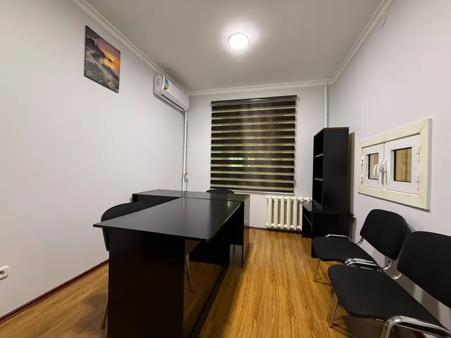 Ijaraga ofis − 154 m²