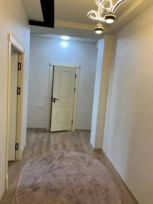 Продается 3-комнатная квартира − 110 м²