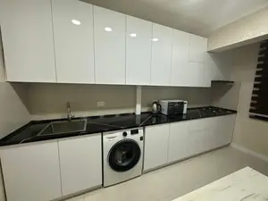 Сдается 3-комнатная квартира − 75 м²