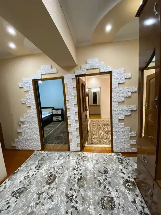 Сдается Более 5-комнатная квартира − 130 м²