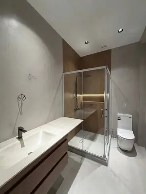 2 qavatli uy sotiladi − 380 m²
