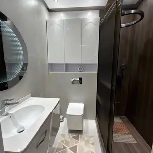 2 xonali kvartira sotiladi − 72 m²
