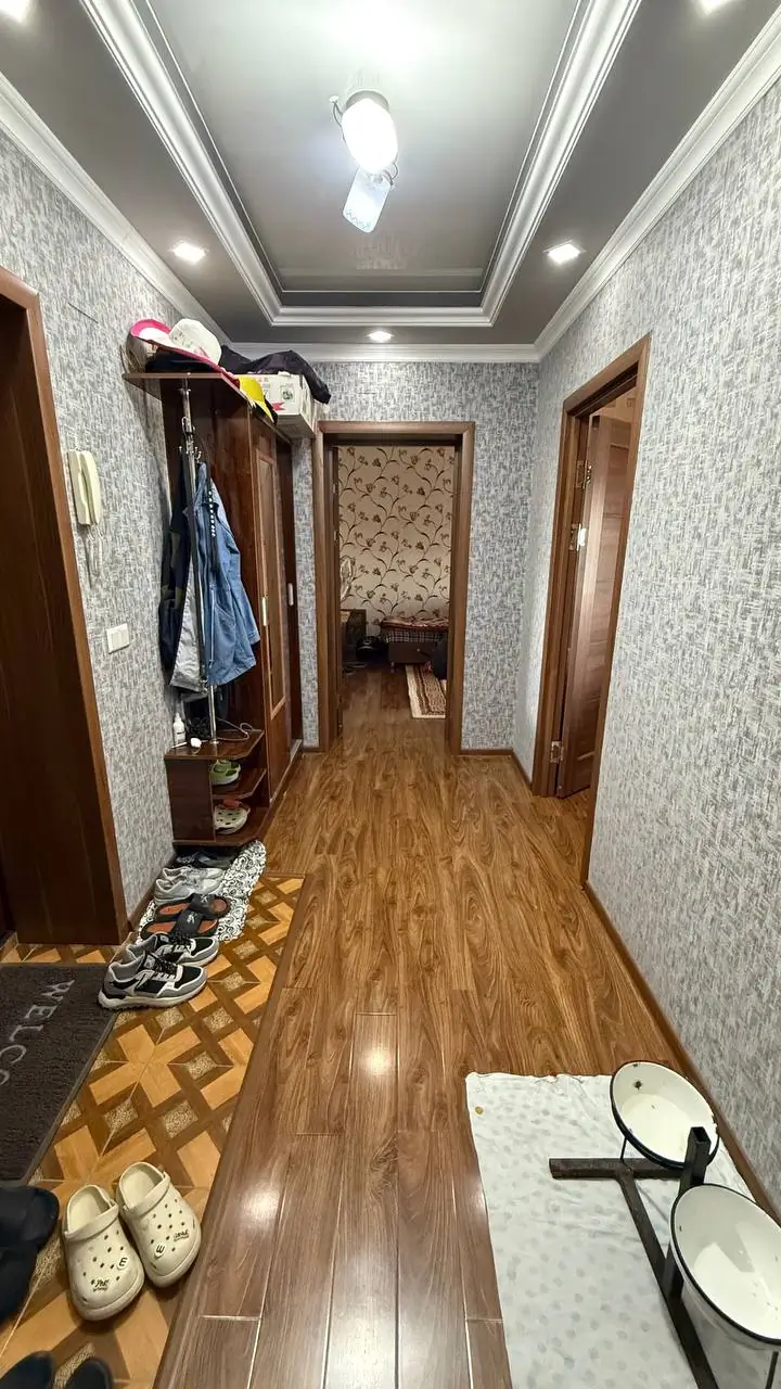 2 xonali kvartira sotiladi − 61.6 m²