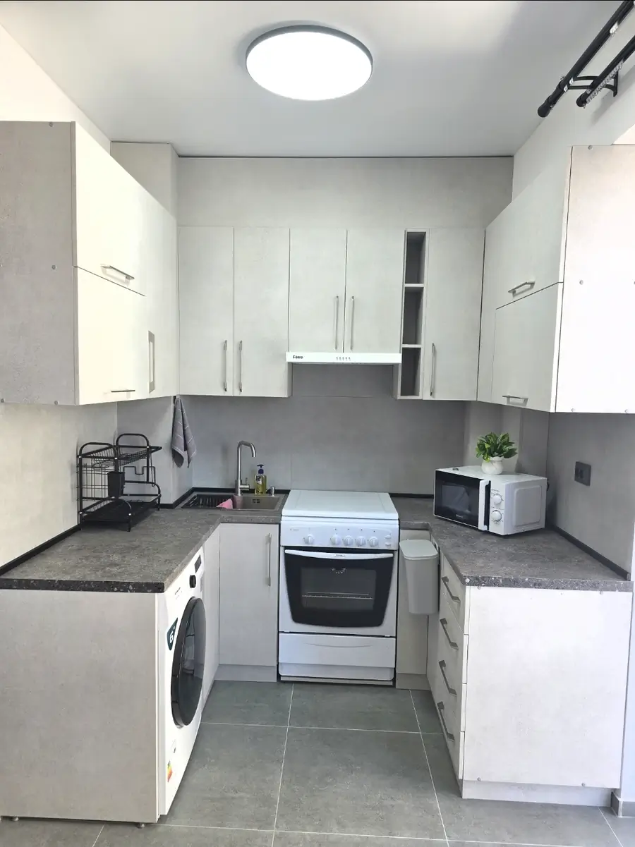 1 xonali kvartira sotiladi − 26 m²