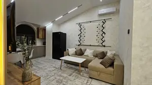 Сдается 2-комнатная квартира − 50 м²