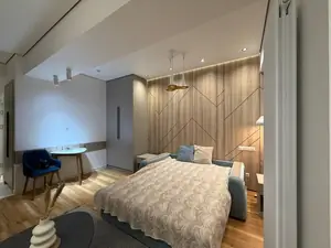 Сдается 1-комнатная квартира − 32 м²