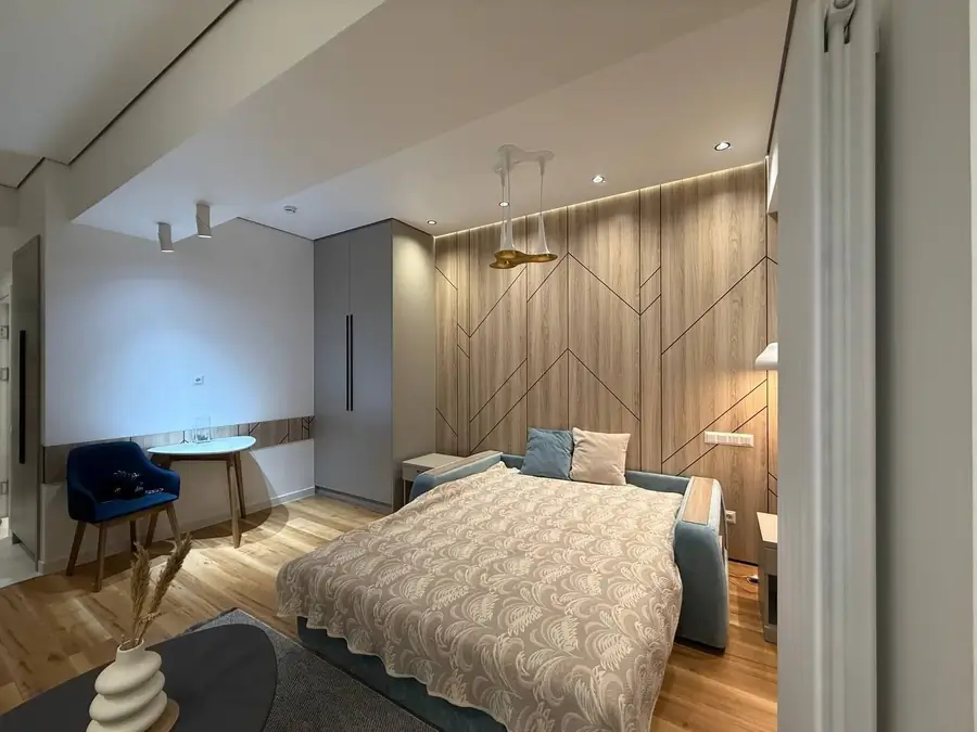 Сдается 1-комнатная квартира − 32 м²