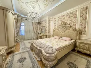 Более 5-комнатная квартира − 330 м², 6/9 этаж