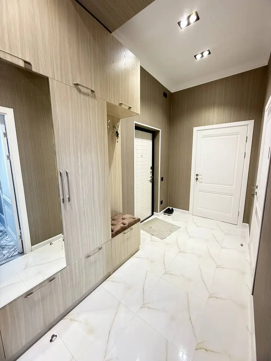 Ijaraga 2 xonali kvartira − 60 m²