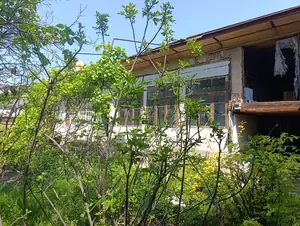 1 qavatli uy sotiladi − 180 m²