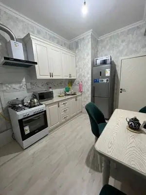 Ijaraga 2 xonali kvartira − 85 m²