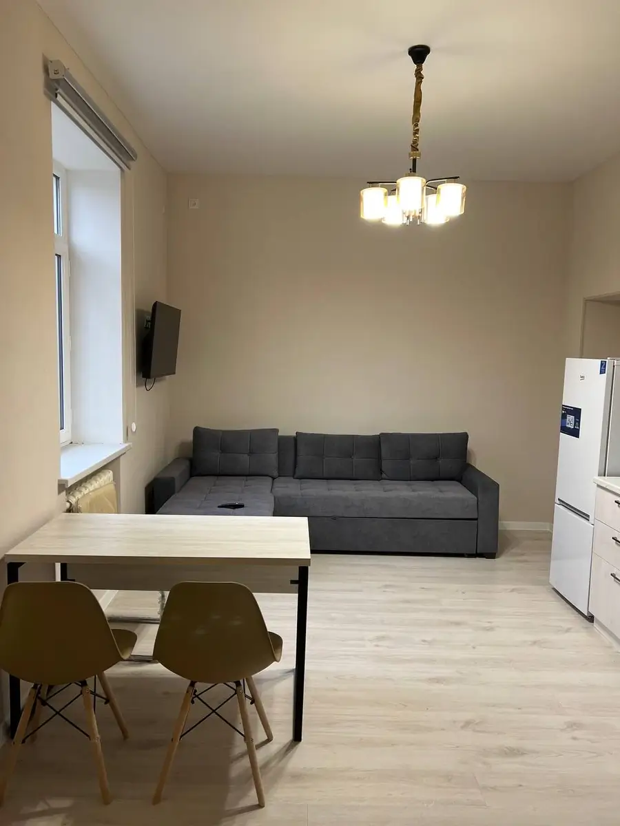 Сдается 1-комнатная квартира − 26 м²